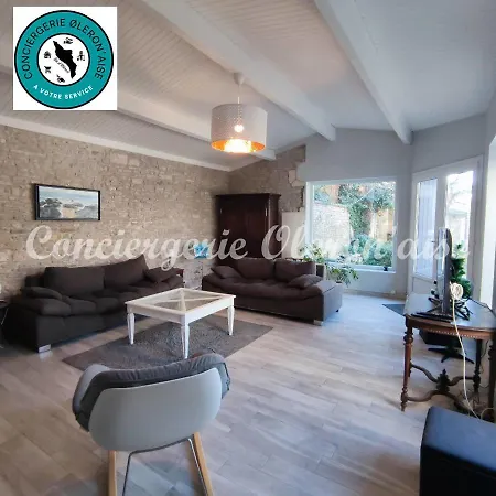 Casa vacanze Grande Maison Au Coeur De St Georges D'oleron.