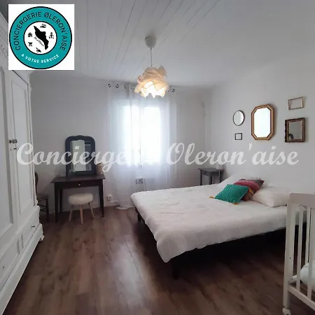 Casa vacanze Grande Maison Au Coeur De St Georges D'oleron. Saint-Georges-d'Oleron